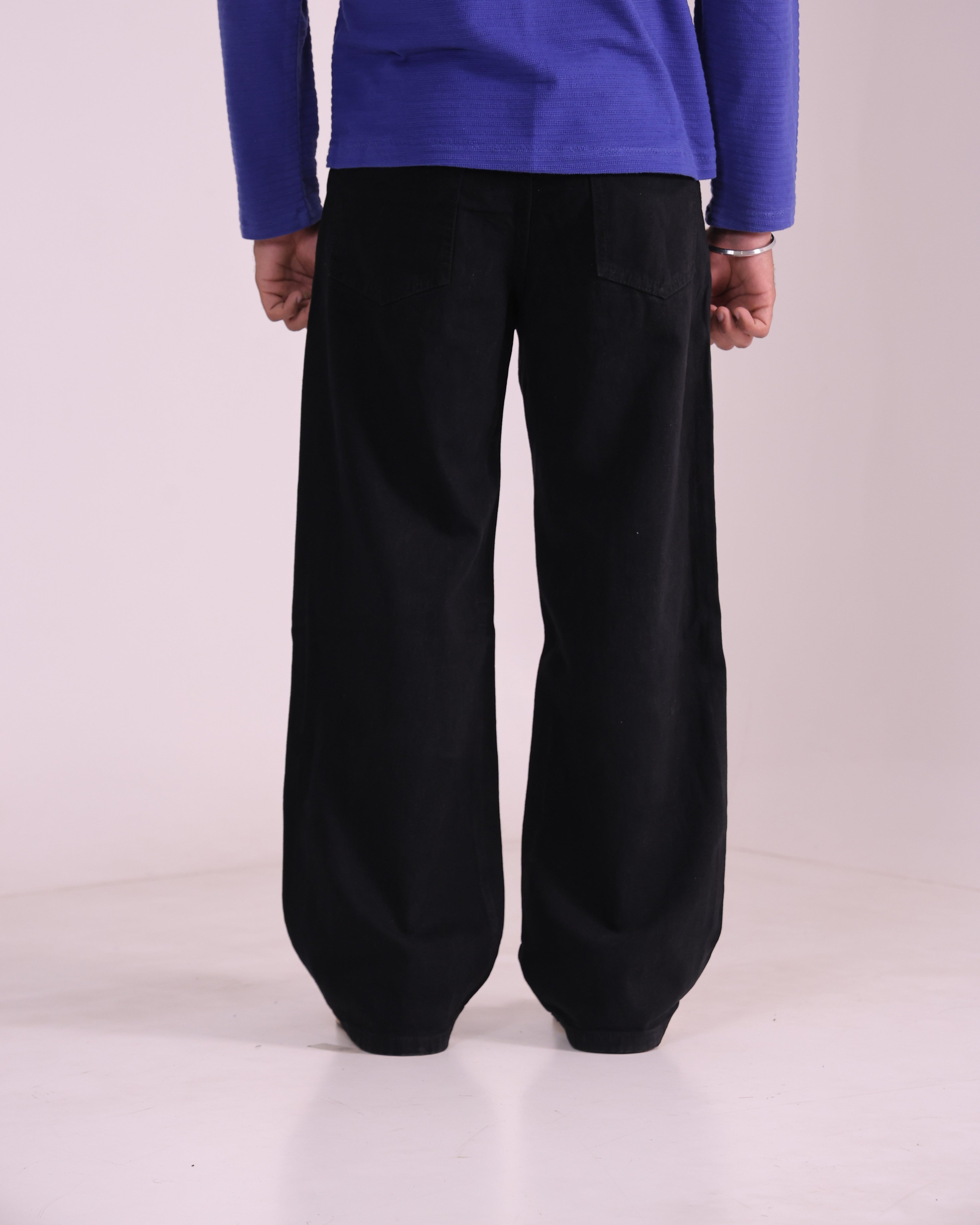JET BLACK BAGGY