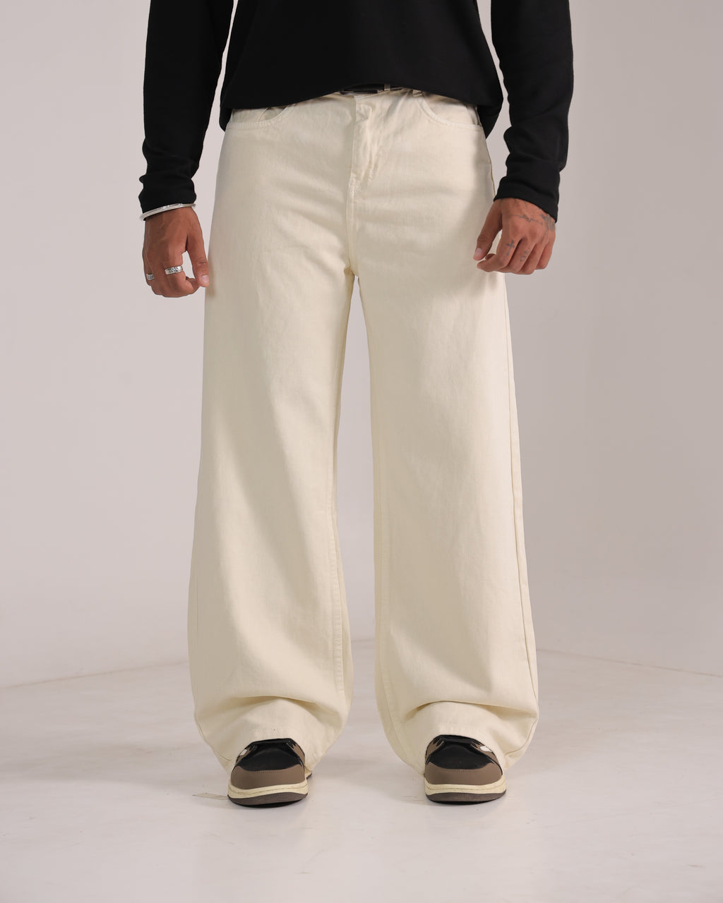 OFF-WHITE BAGGY