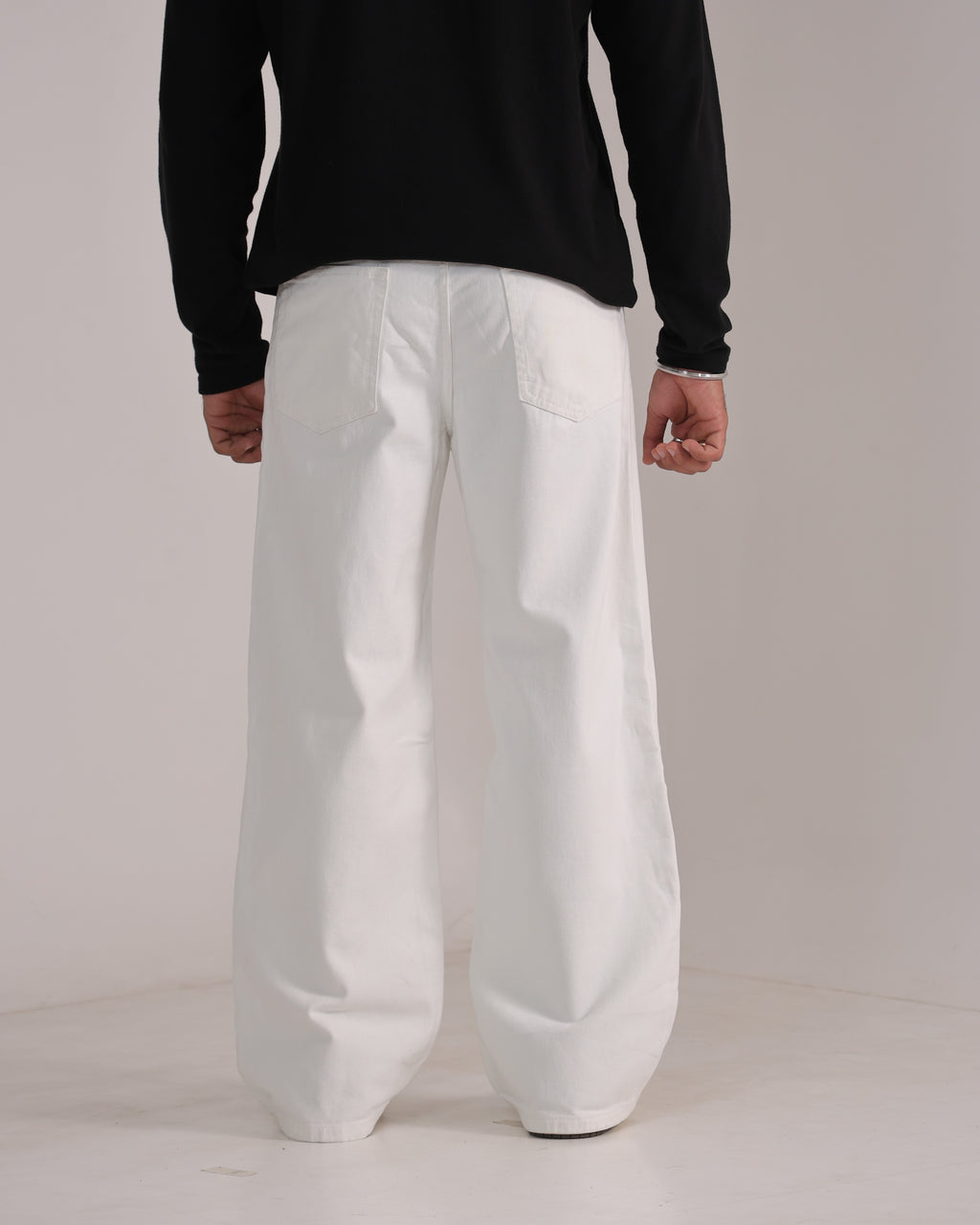 CHALK WHITE BAGGY