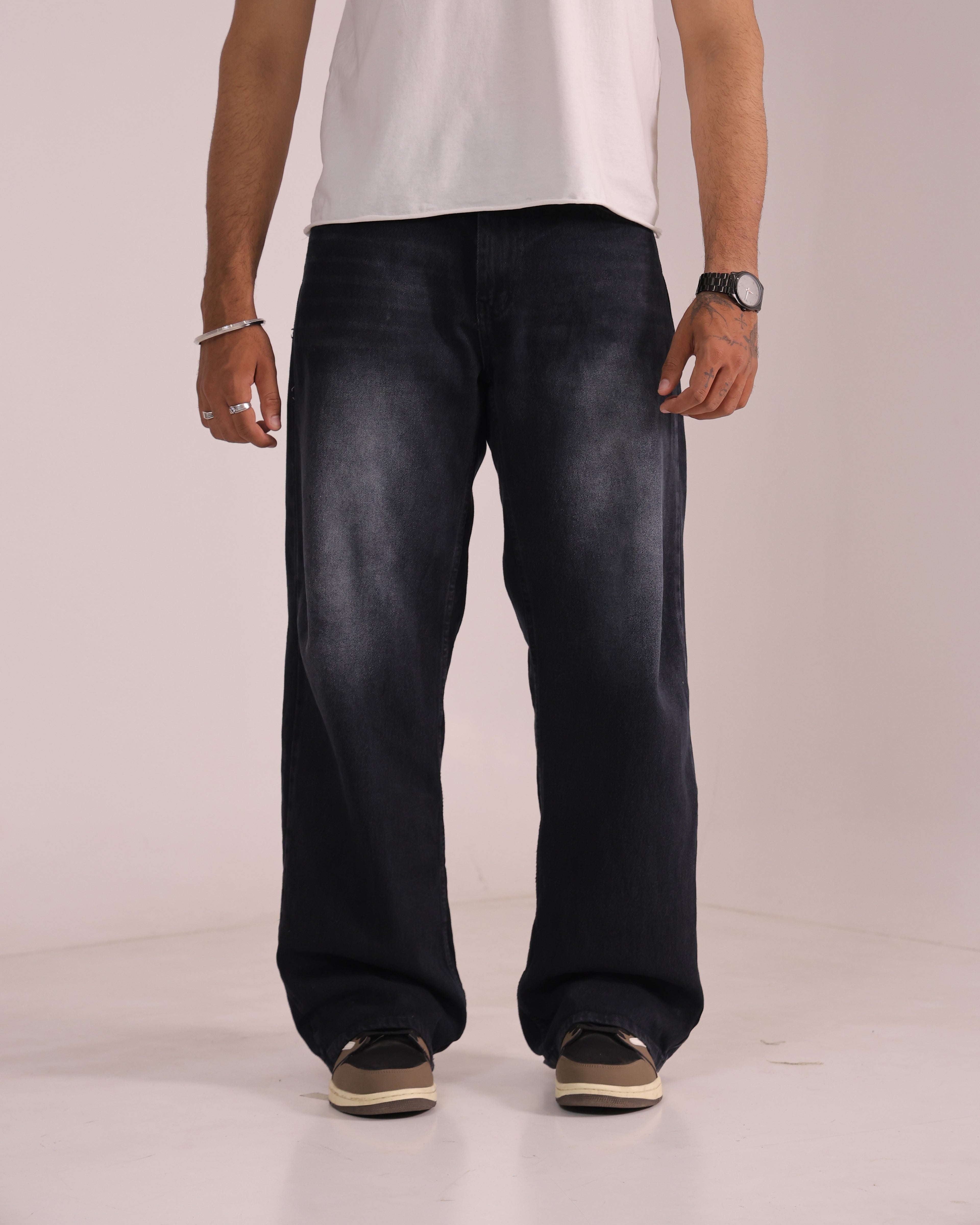 VINTAGE BLACK BAGGY
