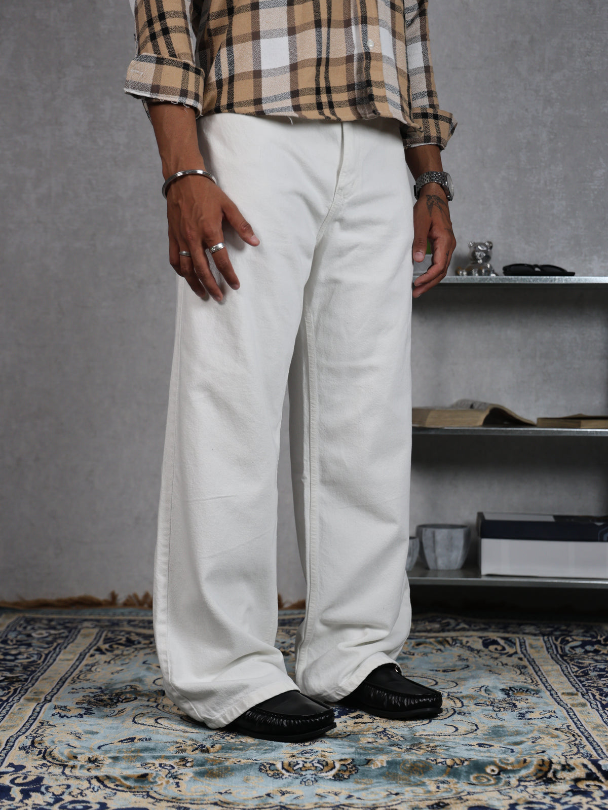 CHALK WHITE BAGGY