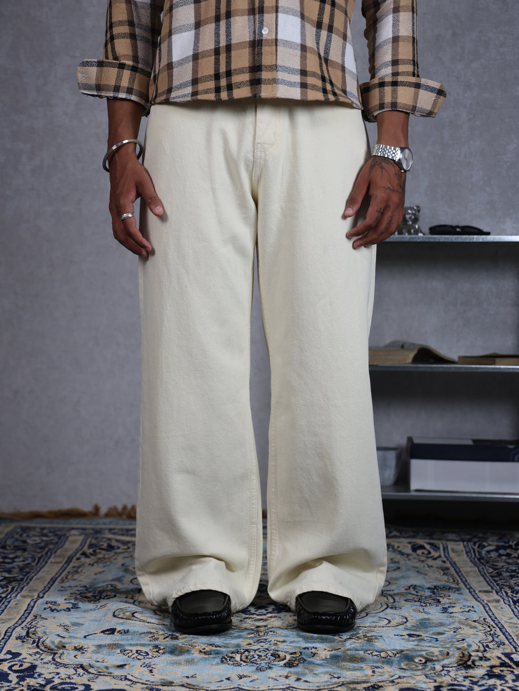 OFF-WHITE BAGGY