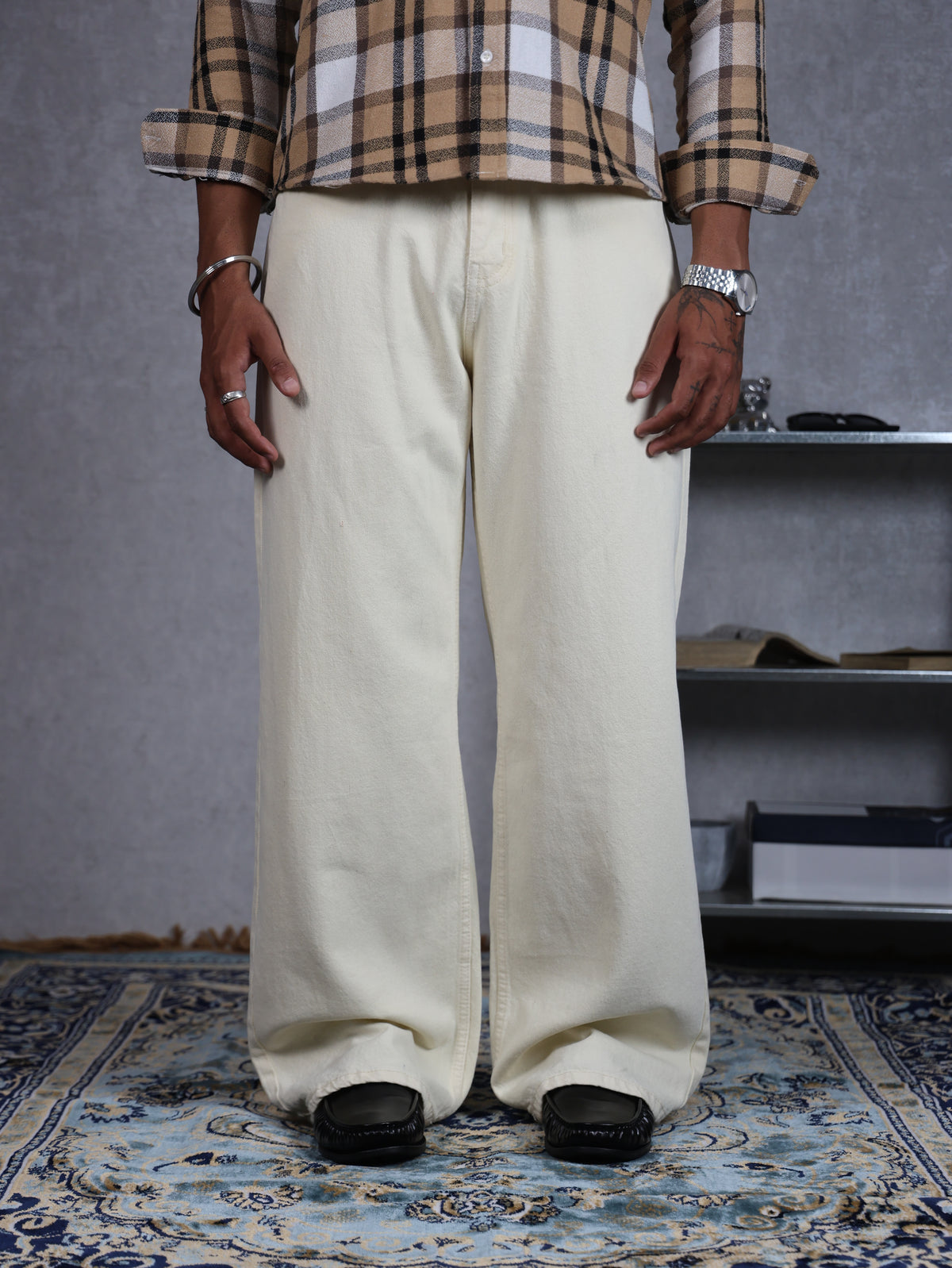 OFF-WHITE BAGGY